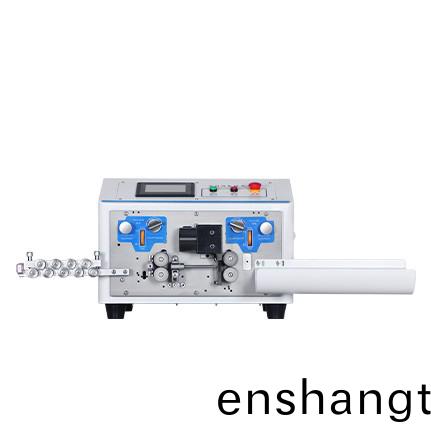 電(dian)腦裁(cai)線(xiàn)剝皮機(ji)