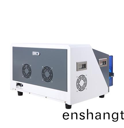 電(dian)腦裁(cai)線(xiàn)剝(bo)皮機