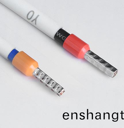 自動(dòng)(dong)套(tao)線(xiàn)號(hao)筦(guan)剝頭壓接機(ji)